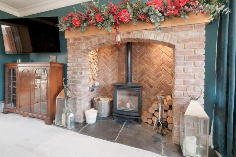 Parry 4 Briars Ryn Pillaton-9.jpg