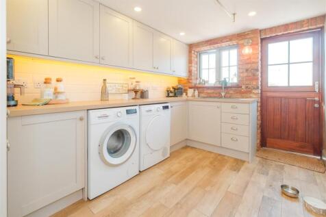 Parry 4 Briars Ryn Pillaton-24.jpg