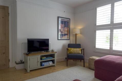 LivingRoom1.jpg