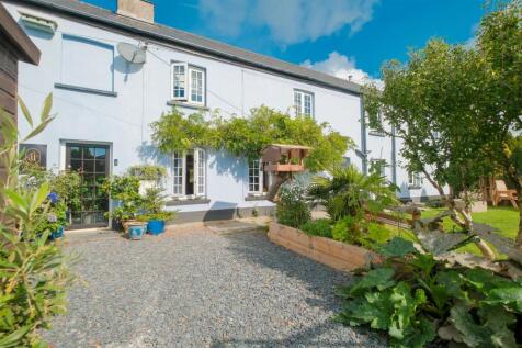 Parry Tideford Outside and extra room-2.jpg