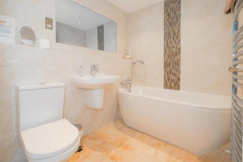 Parry 8 Oakridge St. Mellion-6.jpg