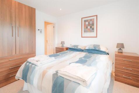 Parry 8 Oakridge St. Mellion-11.jpg