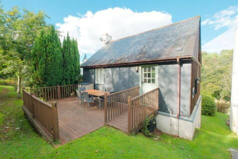 Parry 8 Oakridge St. Mellion-26.jpg