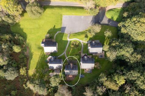 Parry 8 Oakridge St. Mellion-33.jpg