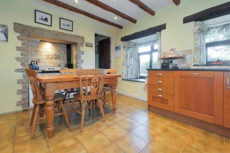 Parry Trehane Cottage-35.jpg
