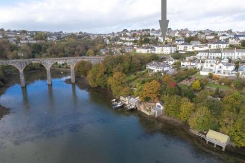 Parry_15 Dymond Court Saltash-31.jpg