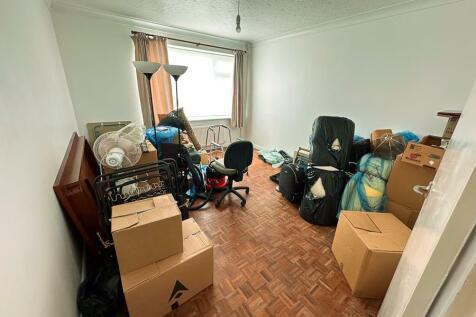 FRONT BEDROOM 3