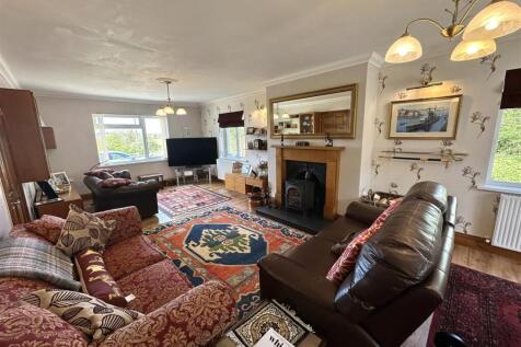 Living / Dining Room