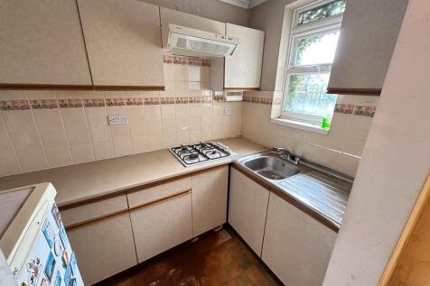 KITCHENETTE