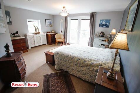 MASTER BEDROOM 1