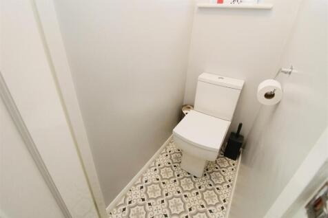 Separate WC