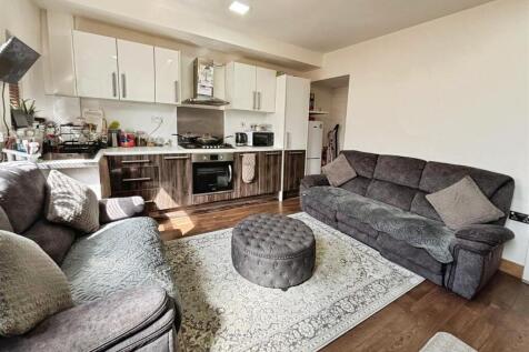 Kitchen/Living Room