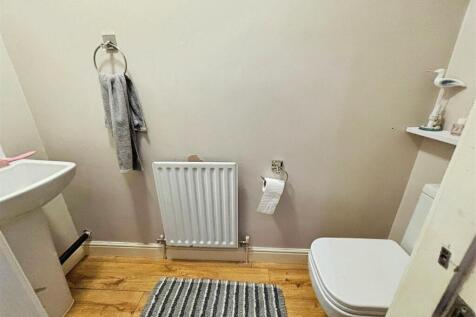 Ground Floor WC