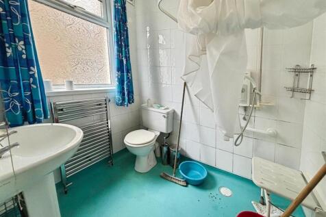 Ground Floor Wet Room