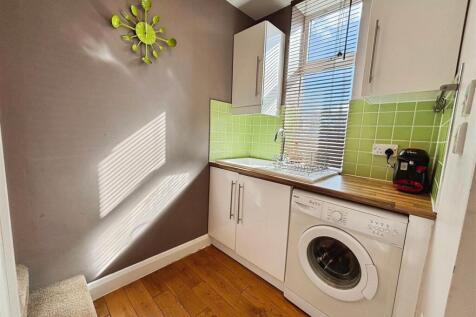 Kitchen/Living Area