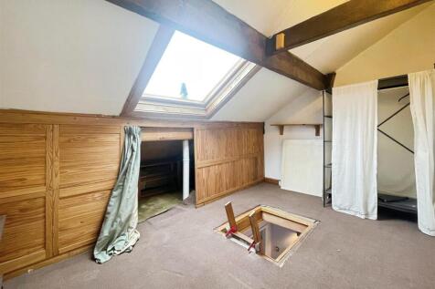 Occasional loft/bedroom