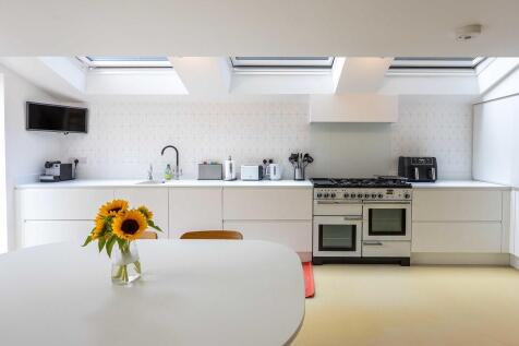 Kitchen/Dining Ro...