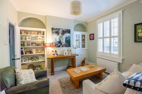 Bedroom 3 / Study