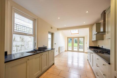 Kitchen/Dining Ro...