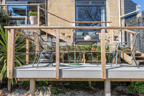 Rear Balcony
