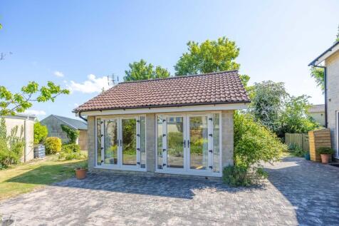 Detatched Annexe