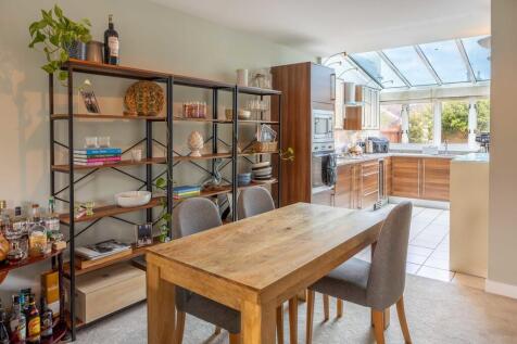 Kitchen/Dining Ro...