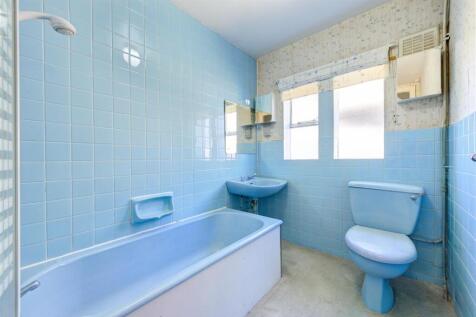D0349 60 southway bath.jpg