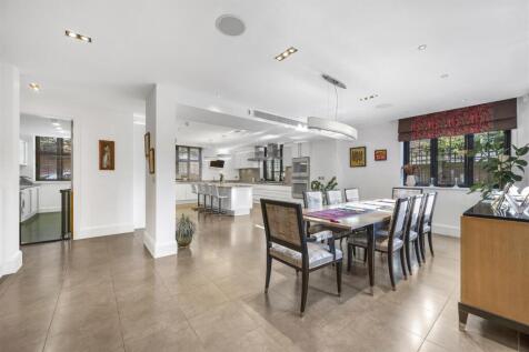 KITCHEN1 (2).jpg
