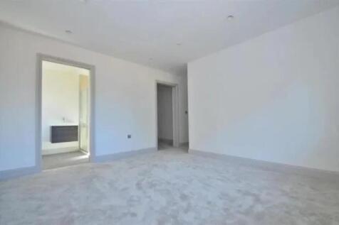 Ickenham - bedroo...