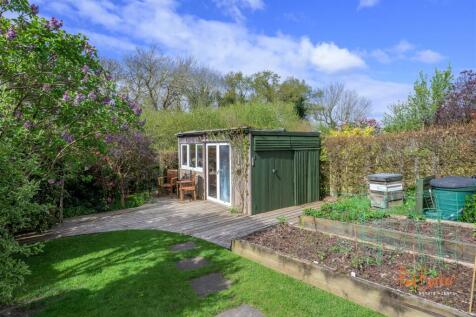 240424 - 47 Westfields, St Albans - 05 [WM].jpg