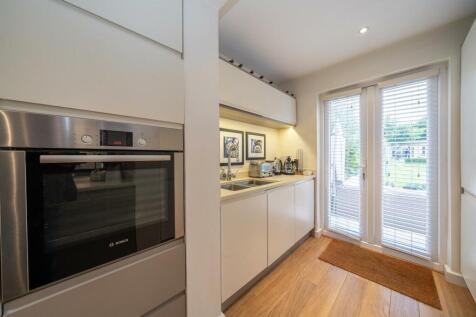 121-Marshalswick-Lane-01866.jpg