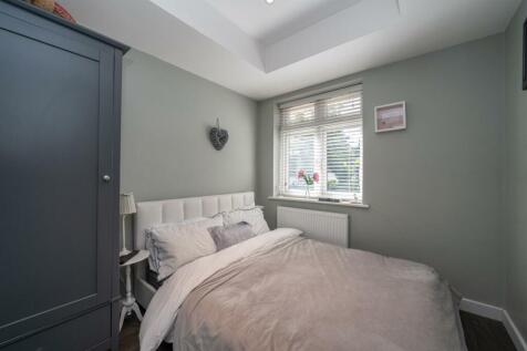 121-Marshalswick-Lane-01808.jpg