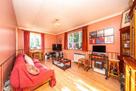 6-Ashbourne-Court-1005.jpg