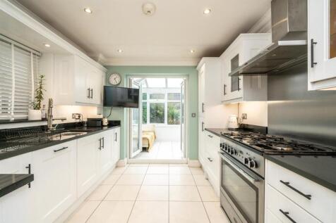 507a-Watford-Road-2015.jpg