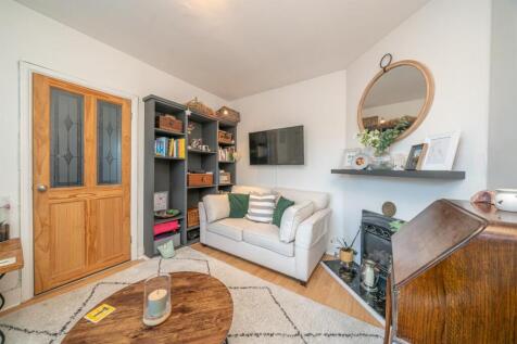 5-Leyland-Avenue-5731.jpg