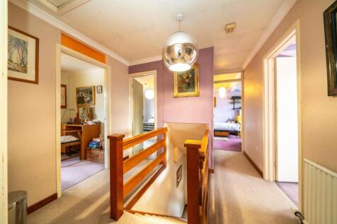 2A-Langley-Crescent-1037.jpg