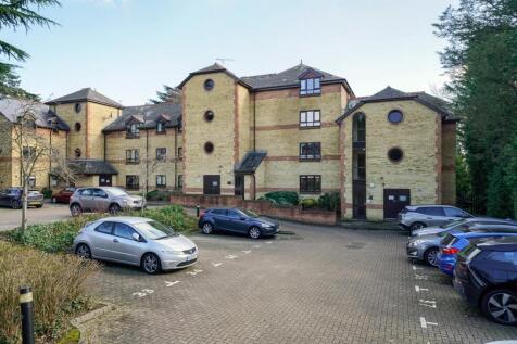 38-Brooklands-Court-9271.jpg