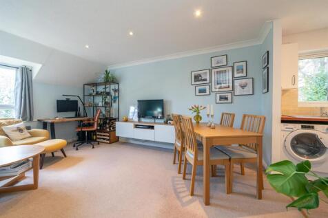 38-Brooklands-Court-9263.jpg