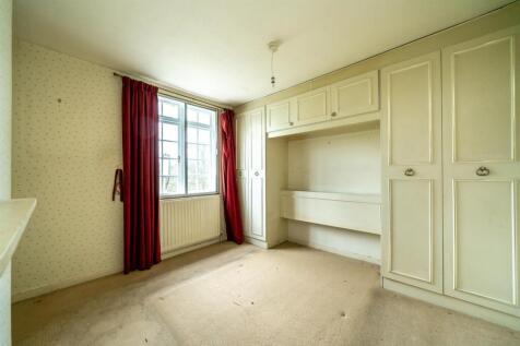 188-Lower-Luton-Road-2019.jpg