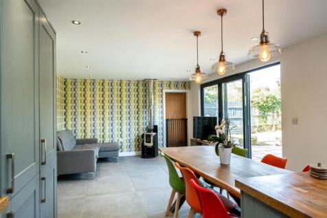 26-Oaklands-Lane-2011.jpg