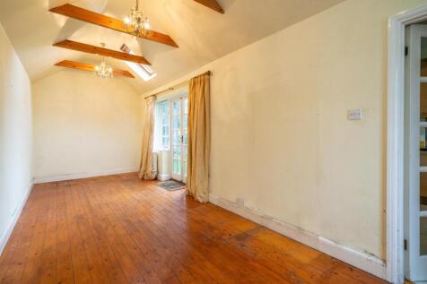 5-Palfrey-Close-1010.jpg