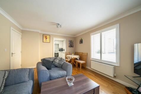 1-Clement-Court-1010.jpg