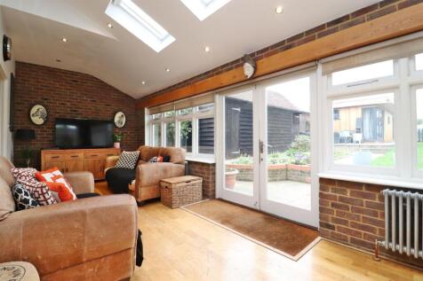 living room 1.JPG
