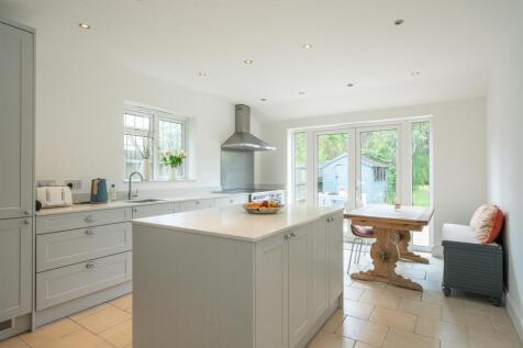 73-Woodland-Drive-7142.jpg