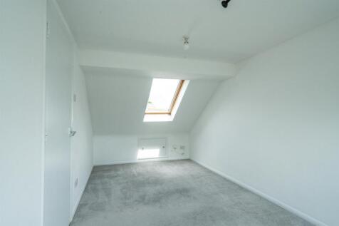30-Pondfield-Crescent-1026.jpg