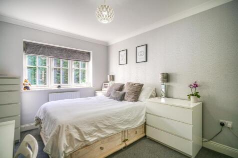 1-St-Andrews-Drive-1020.jpg