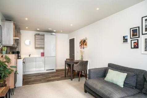 Kitchen/Lounge