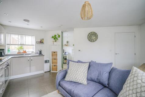 Lounge/Kitchen/Dining Room