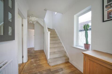 10-Tavistock-Avenue-1010.jpg