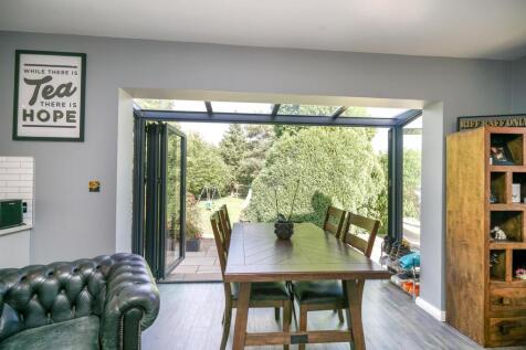 Kitchen/Lounge/Dining Room